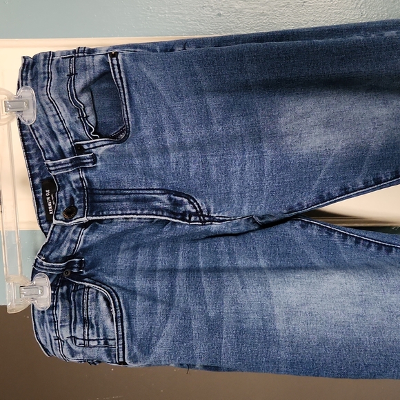 Kenneth Cole jeans 👖 - Picture 3 of 4